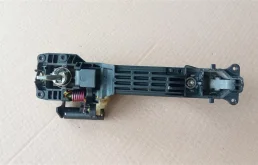 Ручка двери передняя правая внешняя для Toyota Corolla на фотографиях