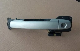 Ручка двери передняя правая внешняя для Toyota Corolla на фотографиях